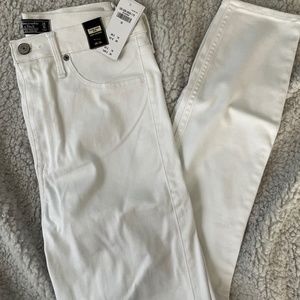 Ultra High Rise Jean Legging